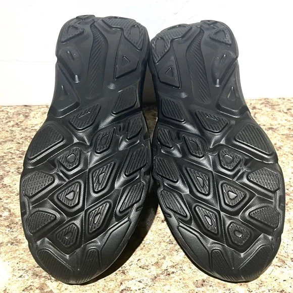 New Men’s (Unisex) Athletic Shoes By NOKA. Size U.S. 11/44 - Picture 12 of 13